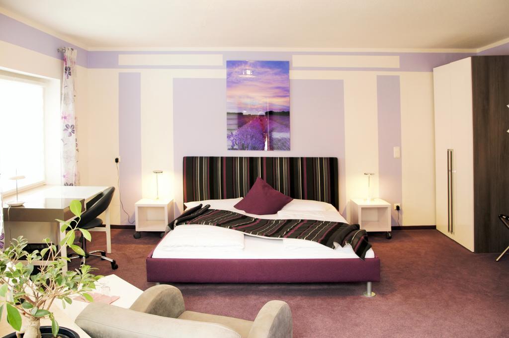 Park Ambiente Friedberg Hotel ฟีดแบร์ก ภายนอก รูปภาพ